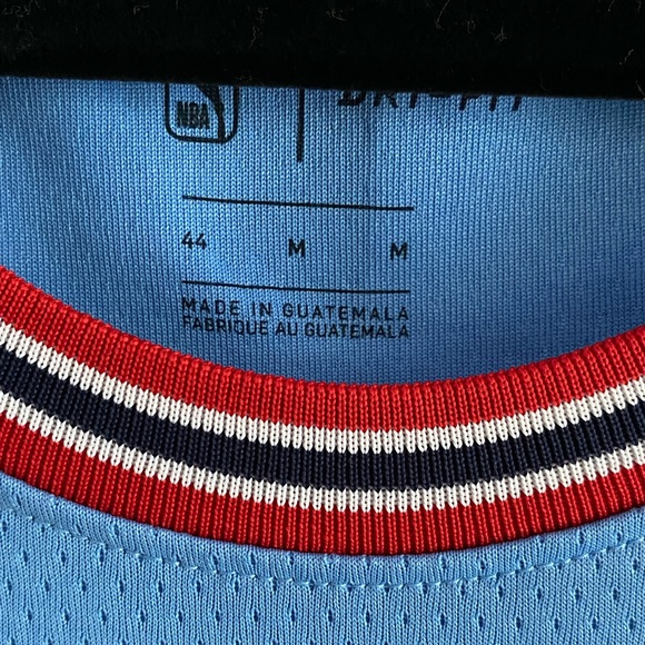 VINCE CARTER ATLANTA HAWKS NIKE MEDIUM JERSEY RARE - Picture 3 of 4